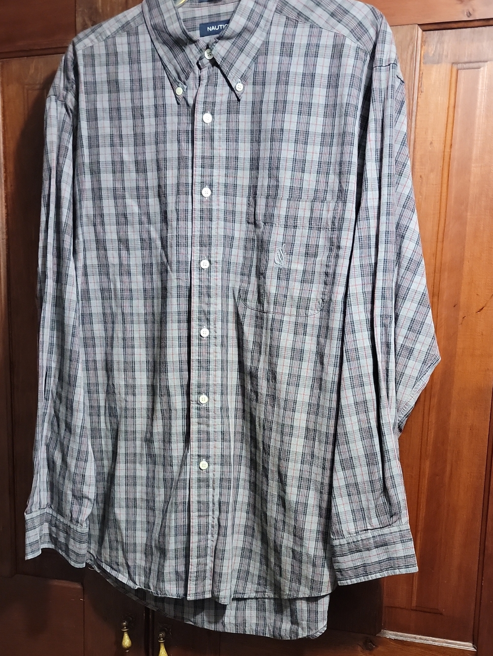 Nautica Men's Gray and Blue Plaid Button-Down Shirt